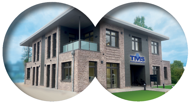 TMS Gebäude Fernglas